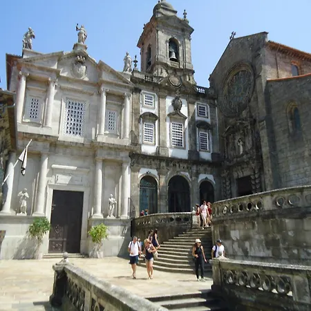 Dukes Corner 3* Porto